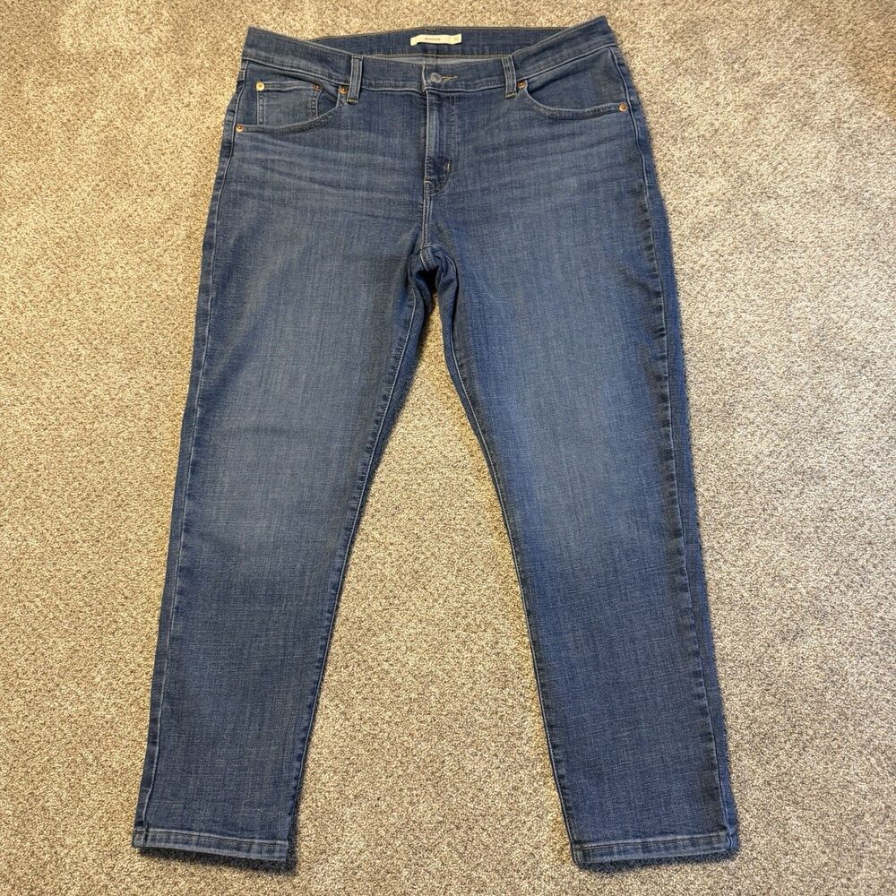 Levi’s Boyfriend Jeans Women Size 32 Classic Casual Chic